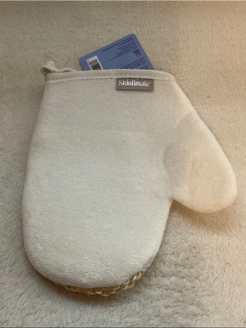Exfoliating Bath Mitt in Cream & White